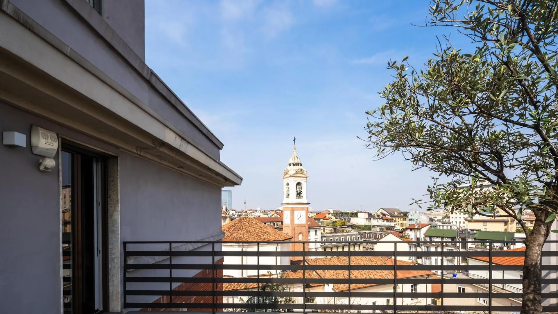 Appartamento Cadamosto Art Penthouse With Terrace R&R Milano Italia