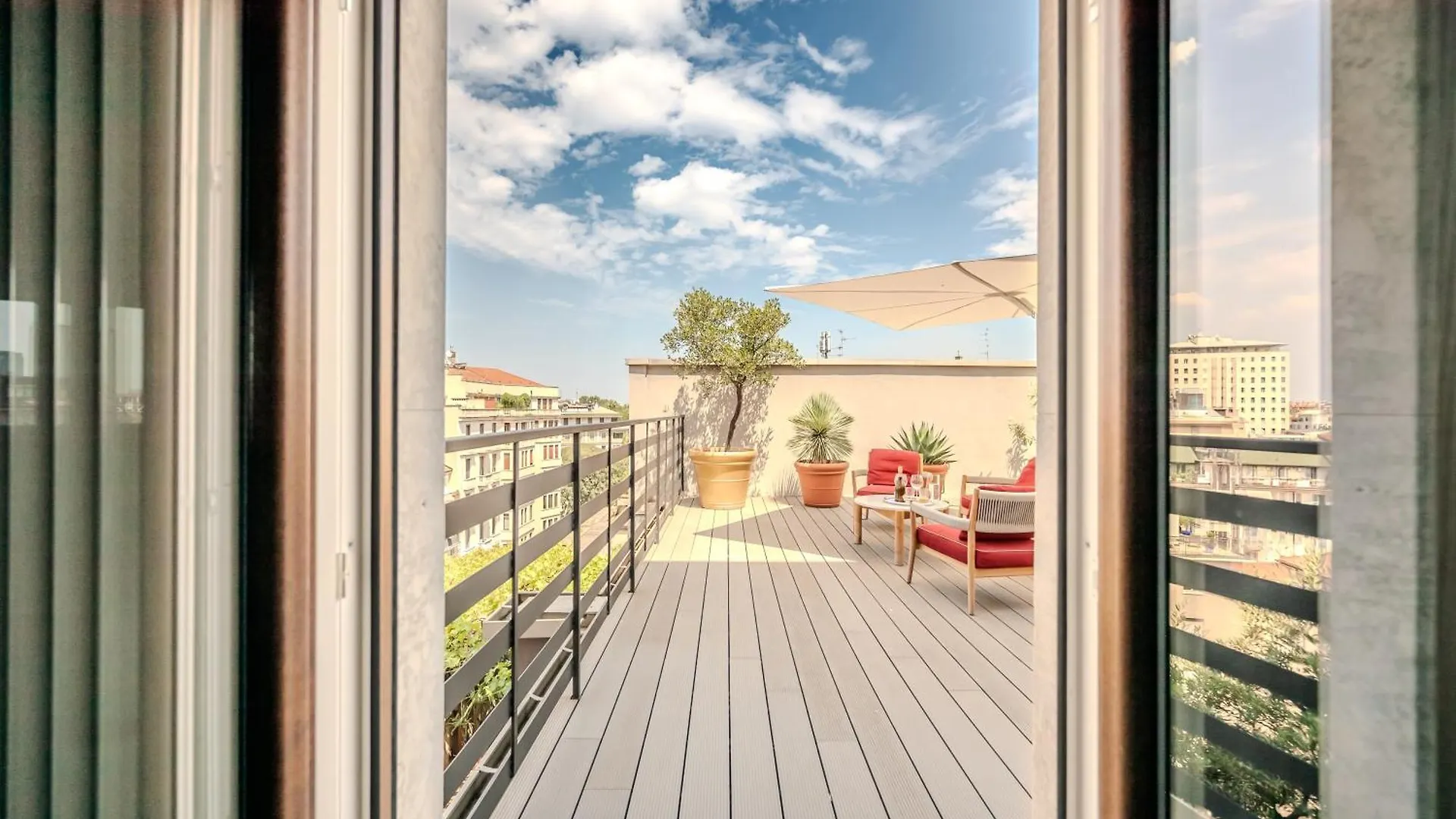 Appartamento Cadamosto Art Penthouse With Terrace R&R Milano